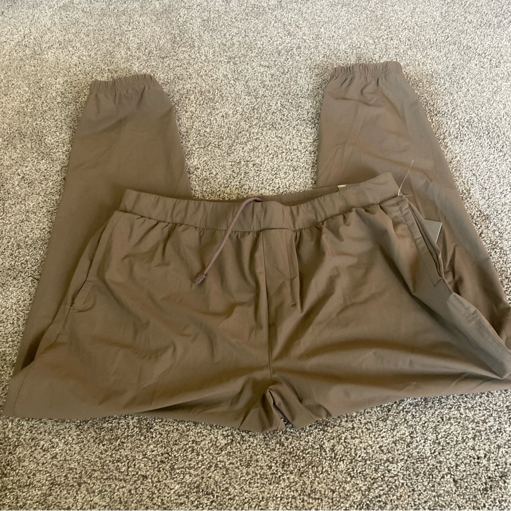 APANA Women Nylon Jogger Pants Cocoa Brown  Drawstring Waist L Stretch  Pockets